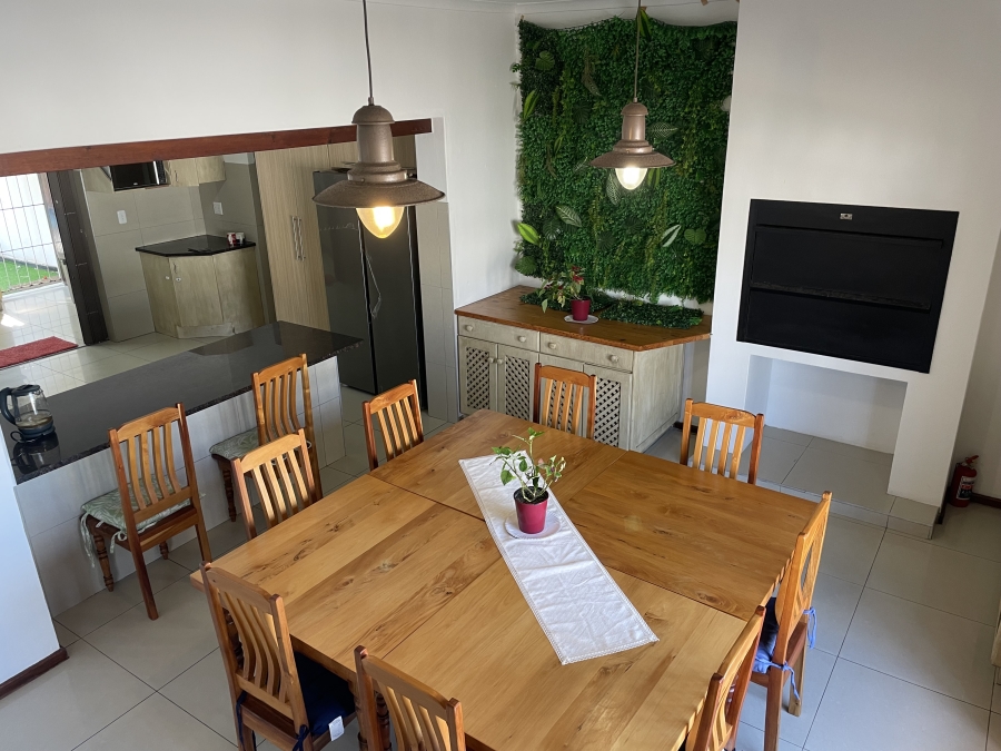 7 Bedroom Property for Sale in Wilderness Central Western Cape